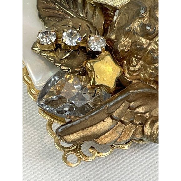 Vintage Assemblage Brooch Maximal Art Style Cherub Romantic Gold Tone Rhinestone - Picture 7 of 9